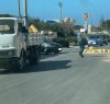 https://www.tp24.it/immagini_articoli/15-03-2023/1678875275-0-marsala-camion-perde-i-tufi-per-strada-sulla-via-salemi-nbsp.jpg