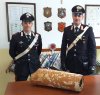 https://www.tp24.it/immagini_articoli/16-04-2019/1555395495-0-trapani-trova-unanfora-punica-marausa-consegna-carabinieri.jpg