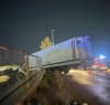 https://www.tp24.it/immagini_articoli/16-04-2024/1713277894-0-incidente-a-carini-tir-in-bilico-sul-ponte-nbsp.jpg