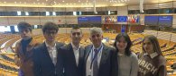 https://www.tp24.it/immagini_articoli/16-04-2024/1713279061-0-i-g-iovani-democratici-di-marsala-in-visita-all-europarlamento.jpg