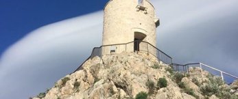 https://www.tp24.it/immagini_articoli/16-06-2021/1623834519-0-scopello-ripulito-il-sentiero-della-torre-bannistra.jpg