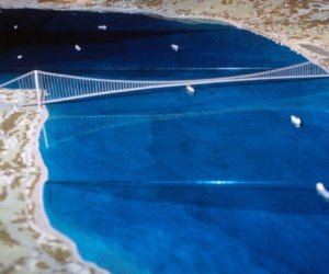 https://www.tp24.it/immagini_articoli/16-10-2023/1697476154-0-la-sicilia-paga-il-ponte-con-i-fondi-europei-destinati-al-territorio-nbsp.jpg