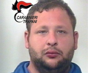 https://www.tp24.it/immagini_articoli/19-04-2017/1492594422-0-marsala-controlli-dei-carabinieri-a-pasquetta-due-arresti.jpg