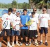 https://www.tp24.it/immagini_articoli/19-09-2023/1695135834-0-tennis-il-sunshine-biotrading-tennis-club-batte-i-catanesi-del-fiumefreddo-ed-nbsp-ipoteca-la-d2-nbsp.jpg