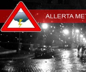 https://www.tp24.it/immagini_articoli/21-01-2017/1485015148-0-allerta-meteo-per-la-provincia-di-trapani-previsti-temporali-intensi-per-domani.jpg