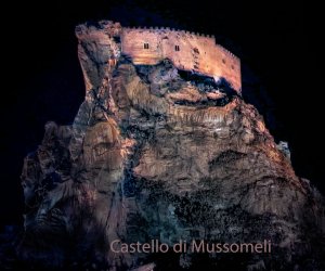 https://www.tp24.it/immagini_articoli/21-01-2022/1642758169-0-sicilia-bando-per-l-illuminazione-artistica-dei-castelli-strade-provinciali-accordo-da-63-mln.jpg