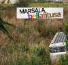 https://www.tp24.it/immagini_articoli/21-04-2020/1587433488-0-marsala-bella-fitusa-frigo-rifiuti-abbandonati-stagnone-muro-villa-genna.jpg