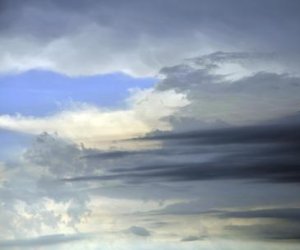 https://www.tp24.it/immagini_articoli/21-05-2018/1526858376-0-meteo-nuvoloso-trapani-marsala-dintorni-domani-previsti-temporali.jpg