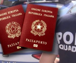 https://www.tp24.it/immagini_articoli/22-03-2018/1521701898-0-caso-passaporti-rubati-questura-trapani-poliziotto-rimane-carcere.jpg