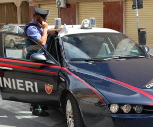 https://www.tp24.it/immagini_articoli/22-09-2017/1506064298-0-trapani-presentati-ufficiali-carabinieri-norm-marsala-virgina-coni.jpg
