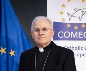 https://www.tp24.it/immagini_articoli/23-03-2023/1679579380-0-l-ex-arciprete-di-marsala-e-il-nuovo-presidente-dei-vescovi-europei-nbsp.jpg