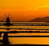 https://www.tp24.it/immagini_articoli/24-11-2019/1574612305-0-tramonto-saline-marsala-quarto-bello-mondo.jpg