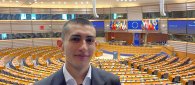 https://www.tp24.it/immagini_articoli/25-04-2024/1714031248-0-elezioni-europee-e-studenti-fuori-sede-utilizzate-il-vostro-voto-per-la-democrazia.jpg