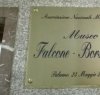 https://www.tp24.it/immagini_articoli/25-05-2016/1464168727-0-l-ufficio-di-giovanni-falcone-diventa--museo-della-memoria-.jpg