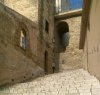 https://www.tp24.it/immagini_articoli/25-05-2022/1653509773-0-castellammare-del-golfo-la-scalinata-di-nbsp-cala-marina-intitolata-a-donna-franca-florio.jpg