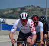 https://www.tp24.it/immagini_articoli/27-03-2024/1711532877-0-ciclismo-aragona-non-porta-altri-successi-alla-nbsp-zeen-star-cycling-lab.jpg