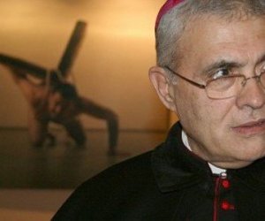 https://www.tp24.it/immagini_articoli/27-04-2017/1493248256-0-oggi-davanti-al-gup-di-trapani-inzia-il-processo-all-ex-vescovo-francesco-micciche.jpg