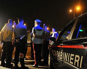 https://www.tp24.it/immagini_articoli/28-07-2019/1564307474-0-marsala-rissa-notte-piazza-popolo-volano-sedie-intervengono-carabinieri.jpg