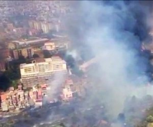 https://www.tp24.it/immagini_articoli/30-07-2021/1627667459-0-la-sicilia-brucia-case-evacuate-citta-avvolte-dal-fumo-la-situazione.jpg