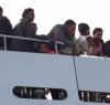 https://www.tp24.it/immagini_articoli/31-05-2015/1433064752-0-migranti-in-migliaia-nel-canale-di-sicilia-il-papa-non-lasciamoli-soli.jpg